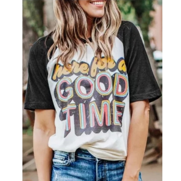 ♥️New boutique tee - Picture 2 of 7